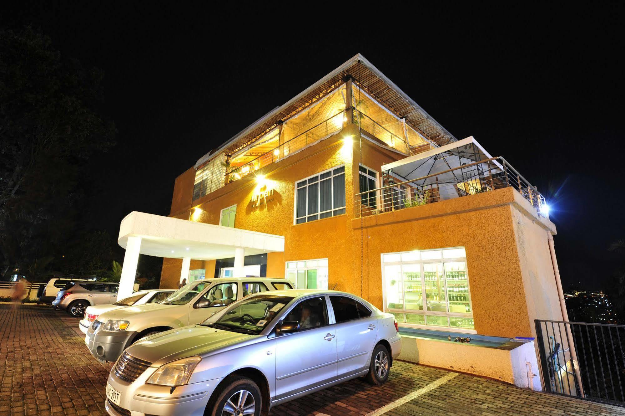 Urban By Cityblue Kigali Bed & Breakfast Exterior photo